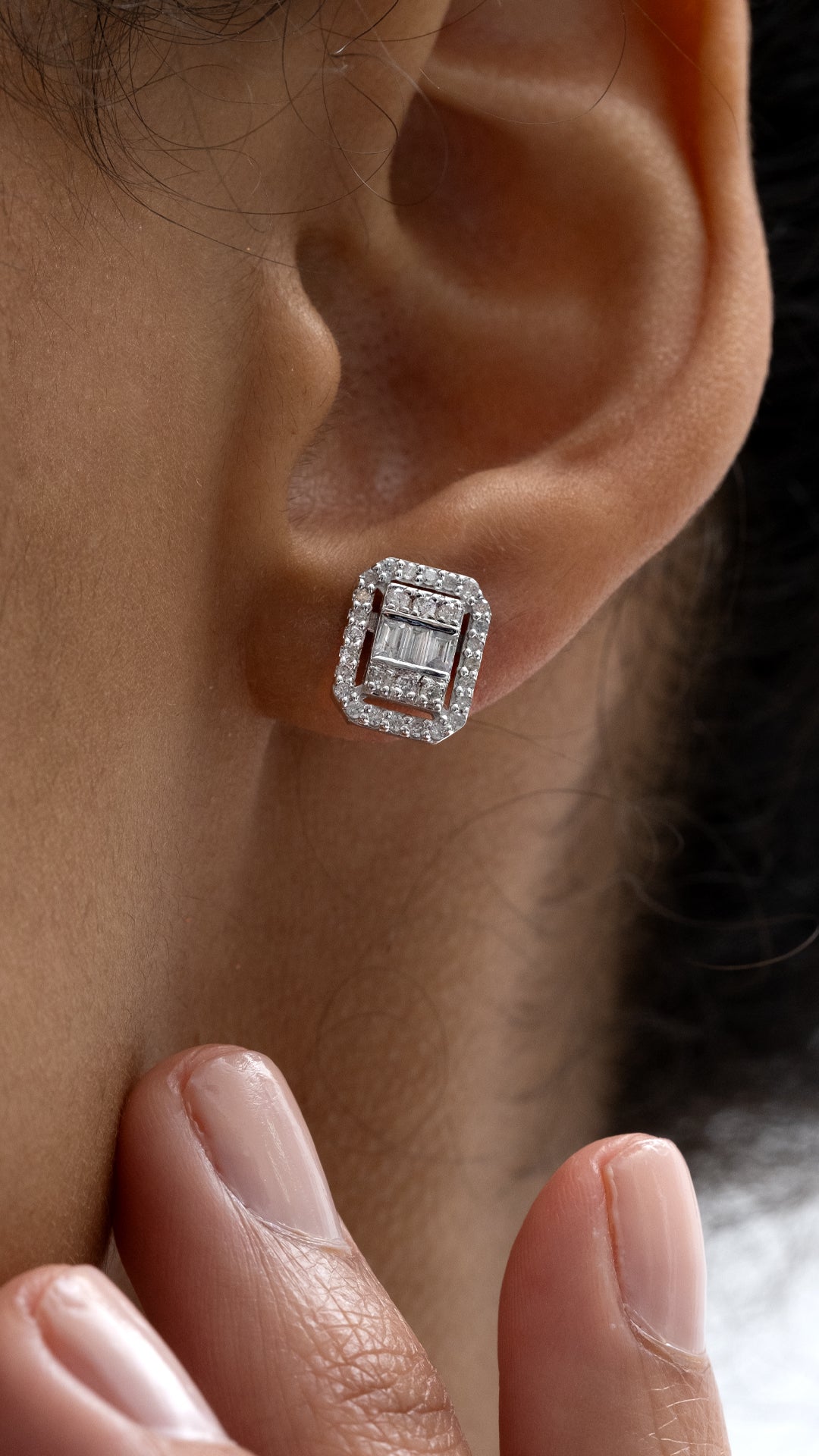 Cercei MD54302 din aur alb 14k cu diamante forma dreptunghi - Bijuterii LA ROSA