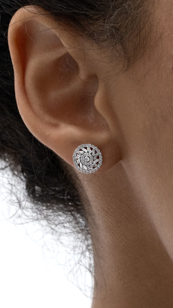 Cercei MD54539 din aur alb 14k forma rotunda cu diamante baguette - Bijuterii LA ROSA