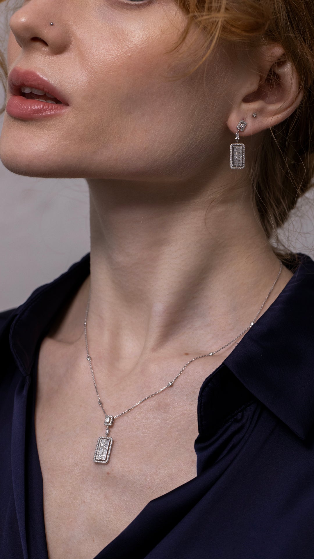 Cercei CN0429E din aur alb 14k cu diamante - Bijuterii LA ROSA
