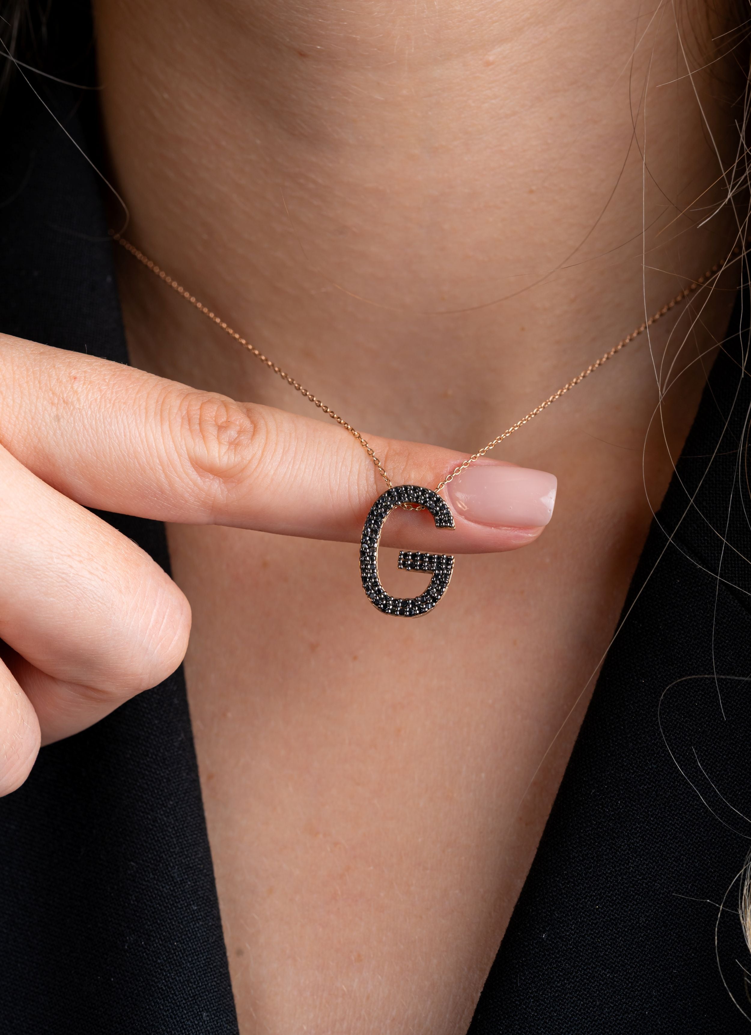 Colier initiala G din aur roz 14k cu Diamante Naturale negre