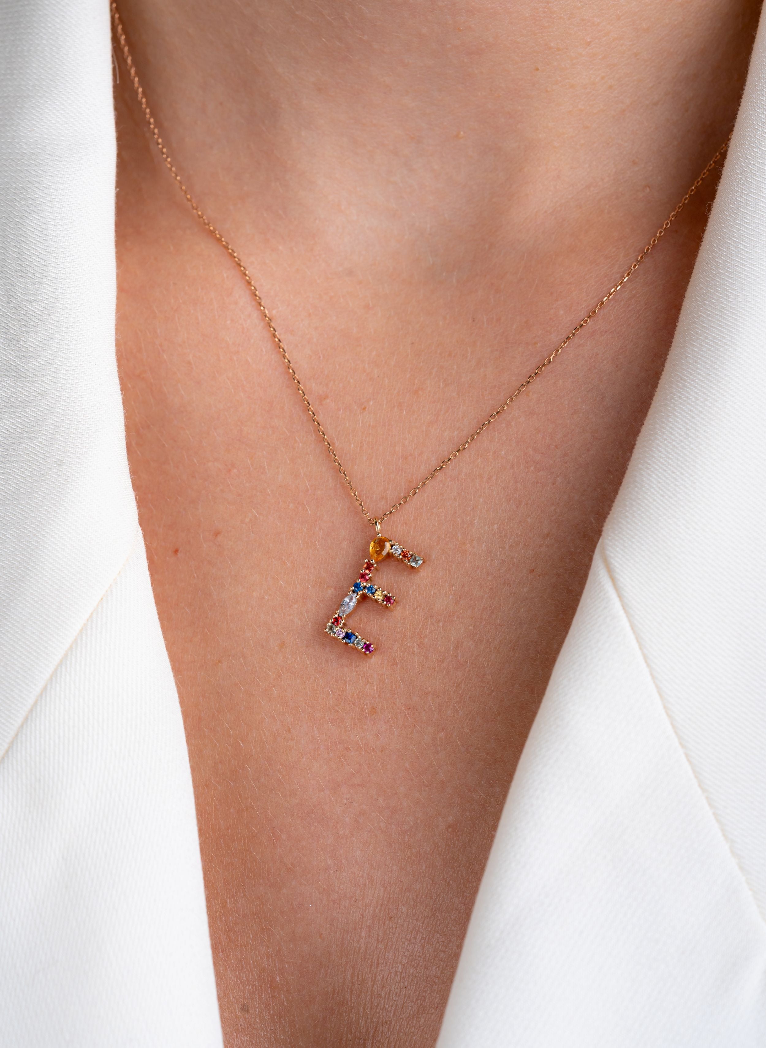 Colier initiala E din aur roz 14k cu safire multicolore 0.51ct