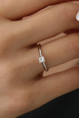 INEL DE LOGODNA LRY612 DIN AUR ALB 18K CU DIAMANT PRINCESS CUT