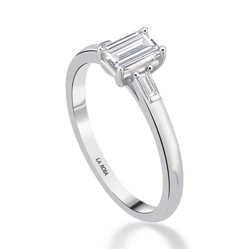 INEL DE LOGODNA LRY613 DIN AUR ALB 18K CU DIAMANT EMERALD CUT