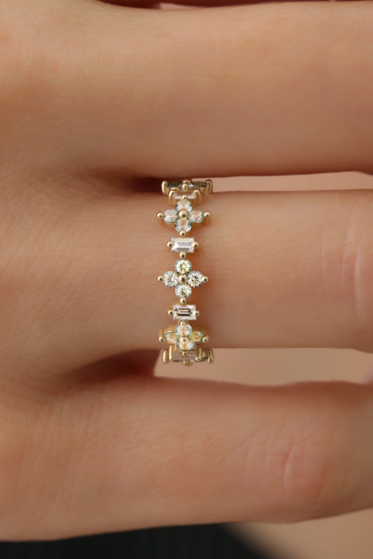 INEL STARLIT PROMISE DIN AUR GALBEN 14K FORMA FLOARE CU DIAMANTE SI TOPAZ - Bijuterii LA ROSA