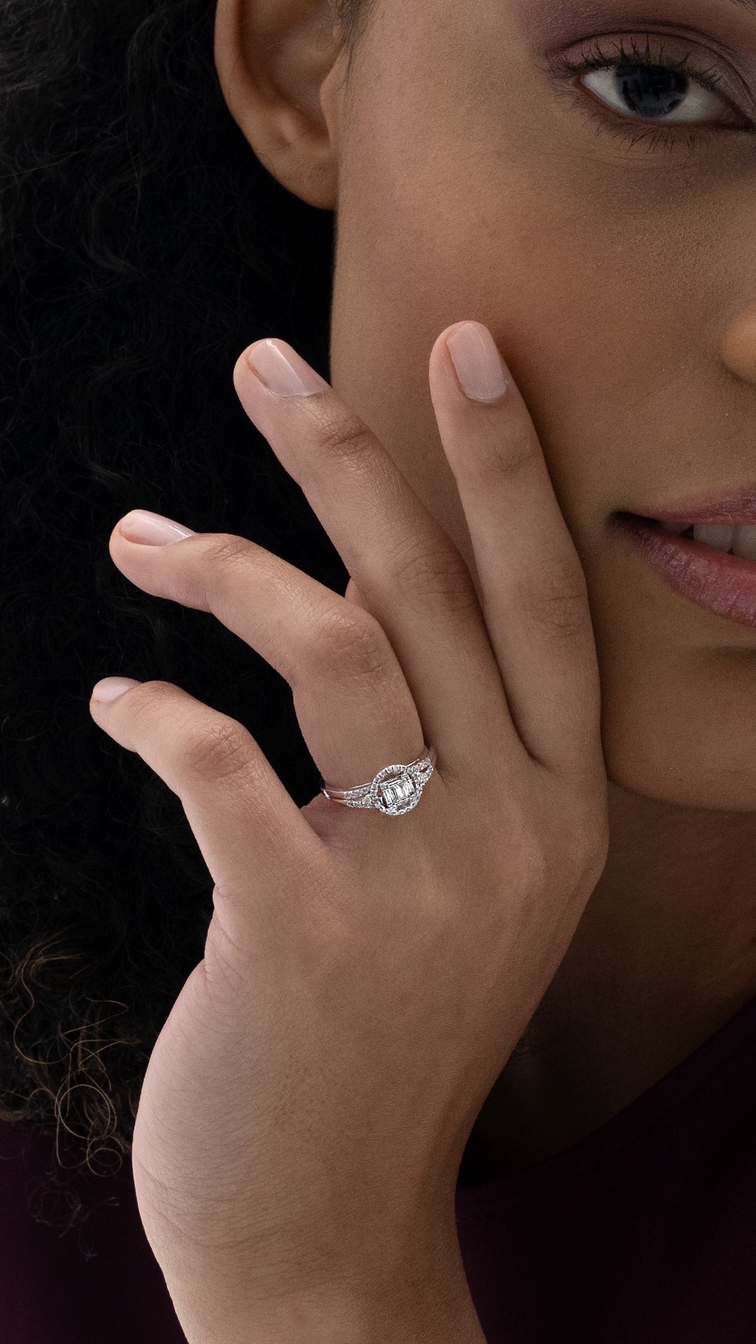 Inel de Logodna CN0062-R forma rotunda din aur alb 14k cu diamante baguette - Bijuterii LA ROSA