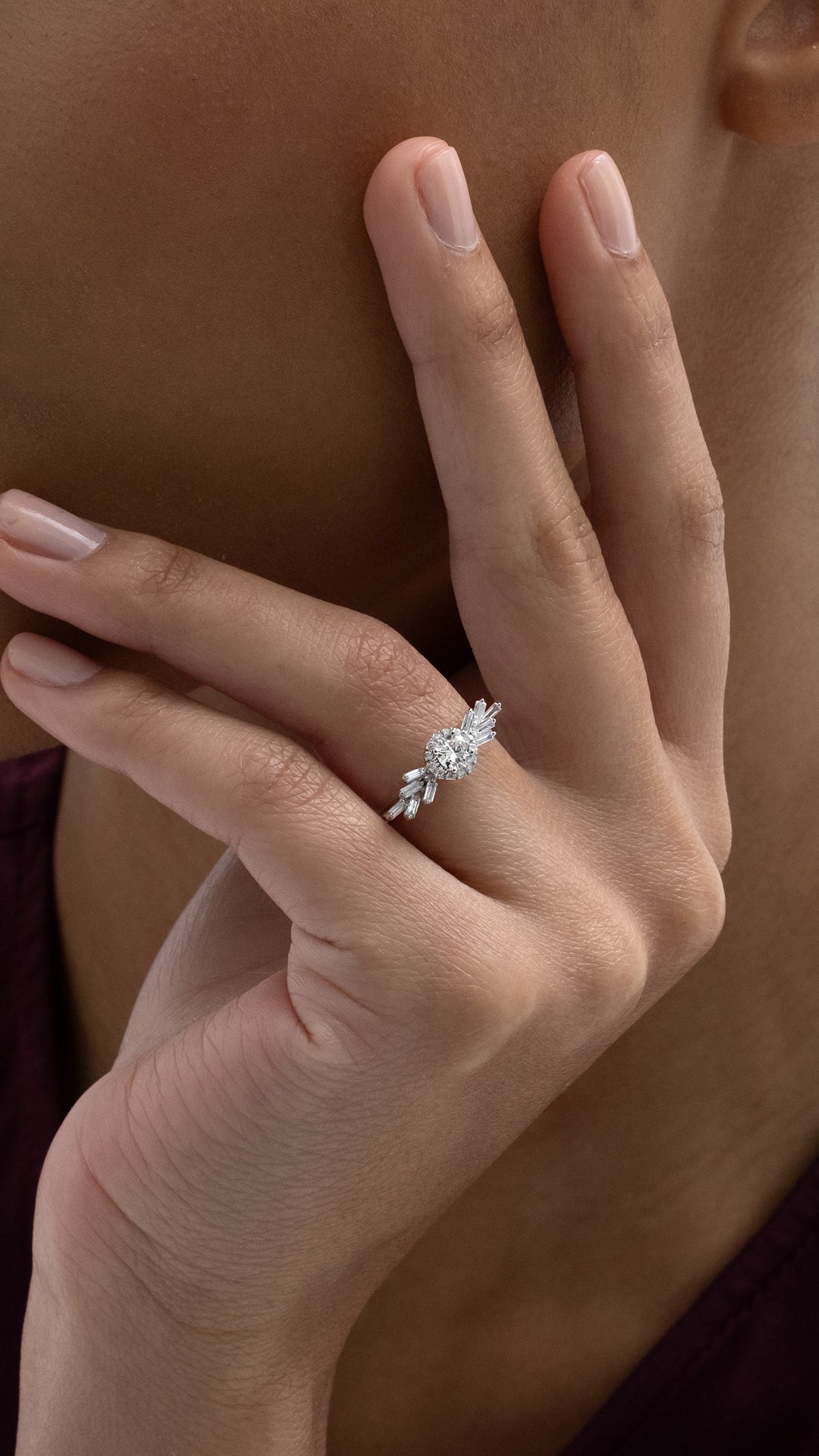 Inel CN0893-R din aur alb 14k forma rotunda cu diamante baguette - Bijuterii LA ROSA