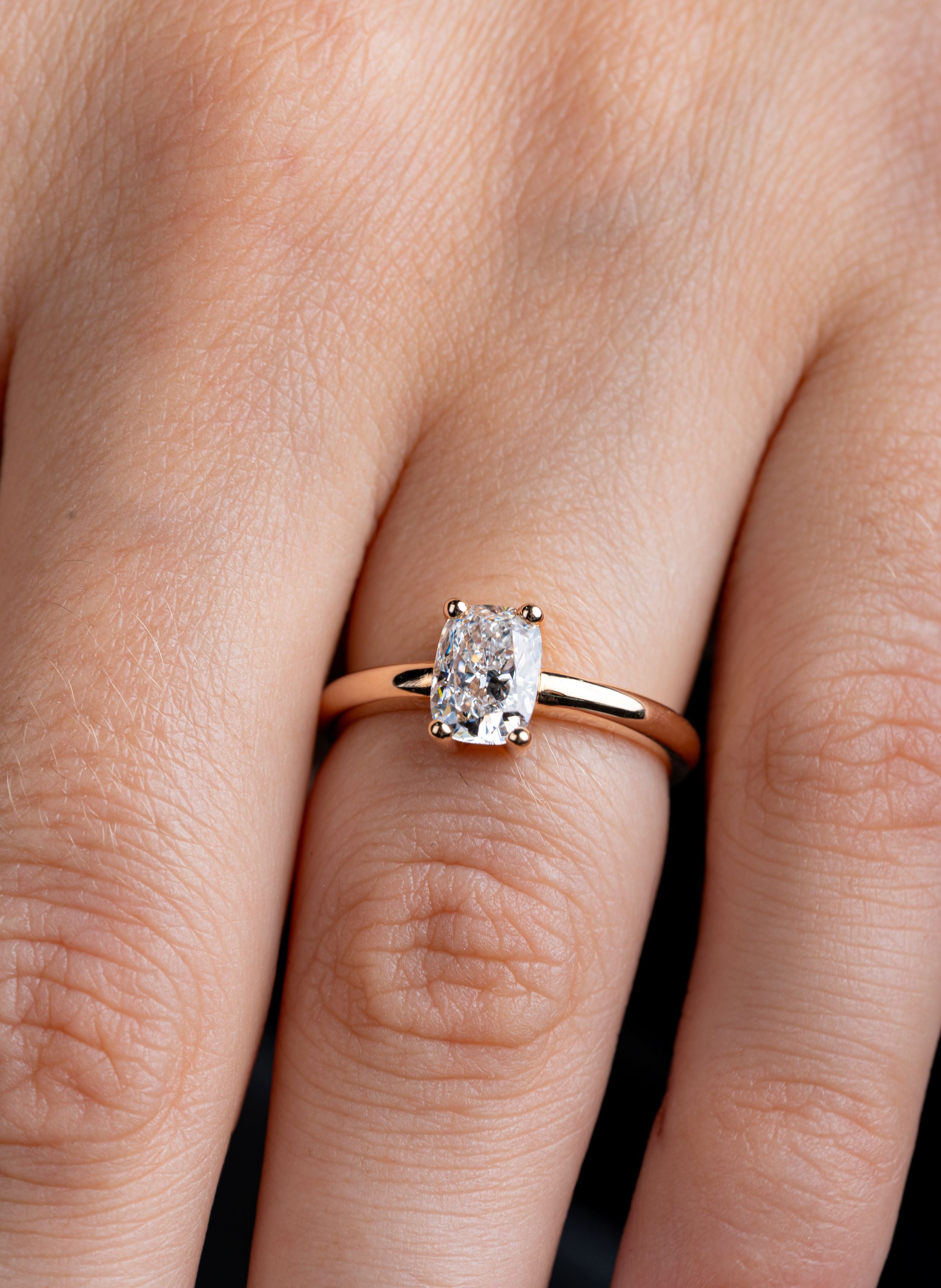 Inel de logodna solitaire LRLB016 cu diamant lab grown 1.02ct