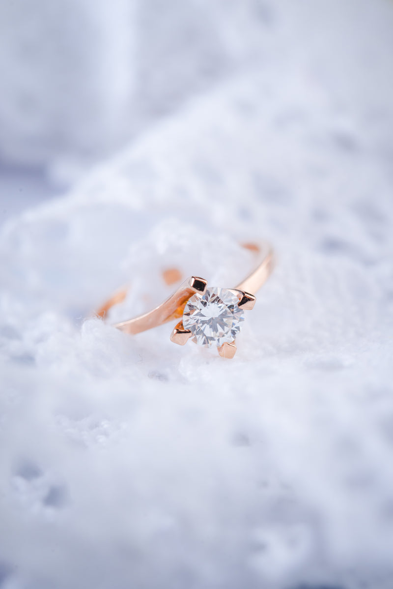 Inel de logodna LRY189 din aur roz 18k cu diamant - Bijuterii LA ROSA