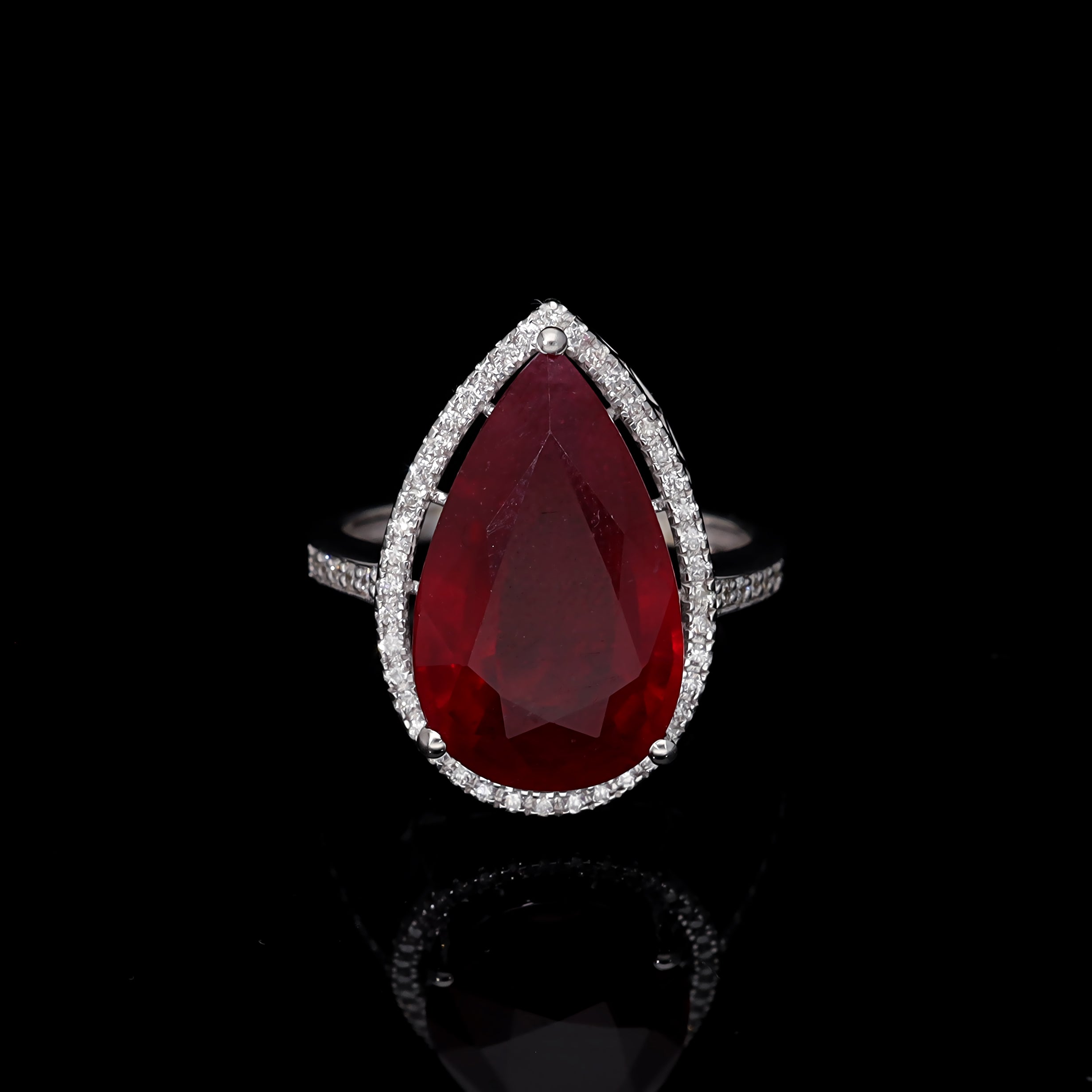 Inel LRSR518 aur alb 18k cu rubin 11.16ct si diamante naturale 0.22ct