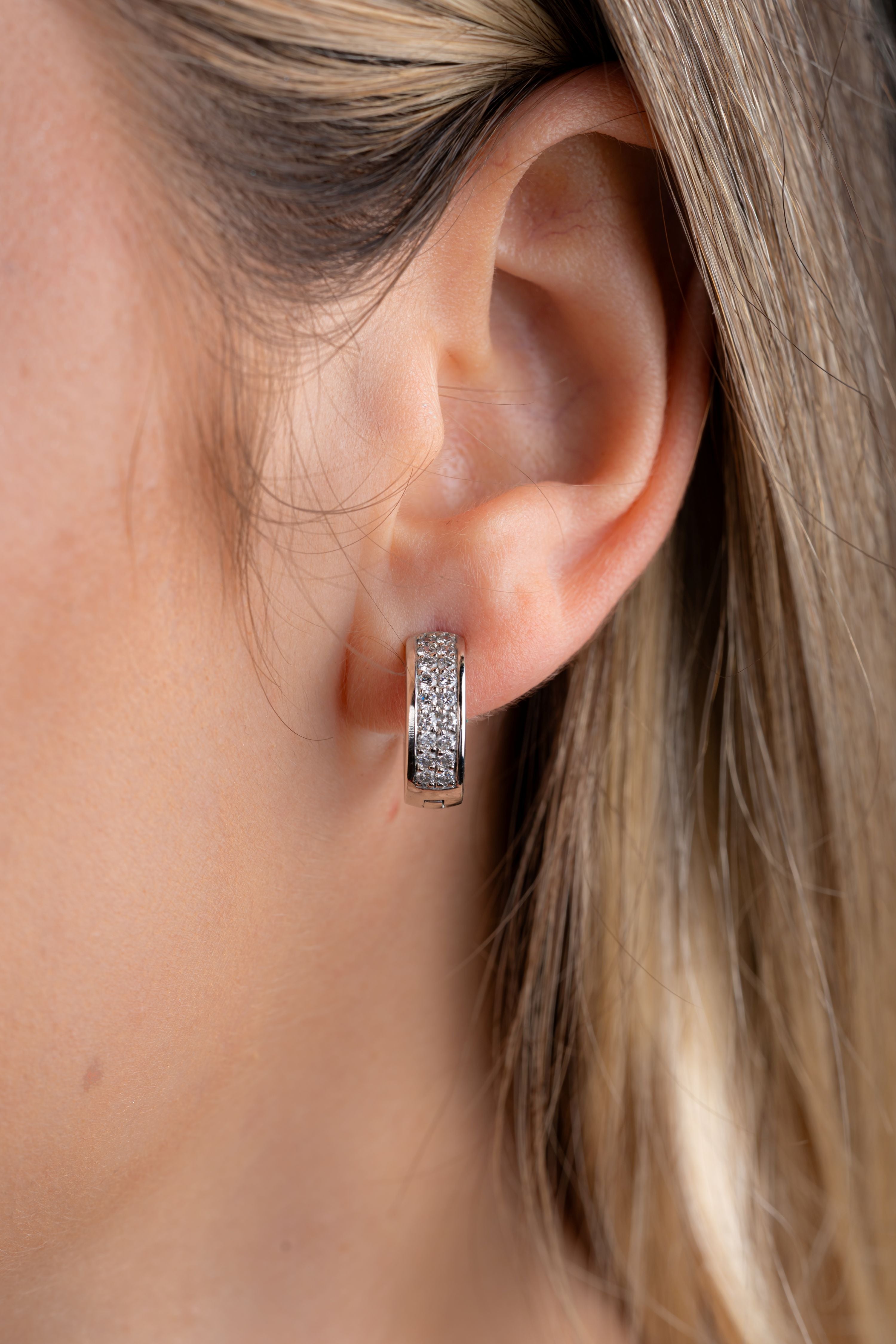 CERCEI LRYSK214 DIN AUR ALB 18K CU DIAMANTE NATURALE