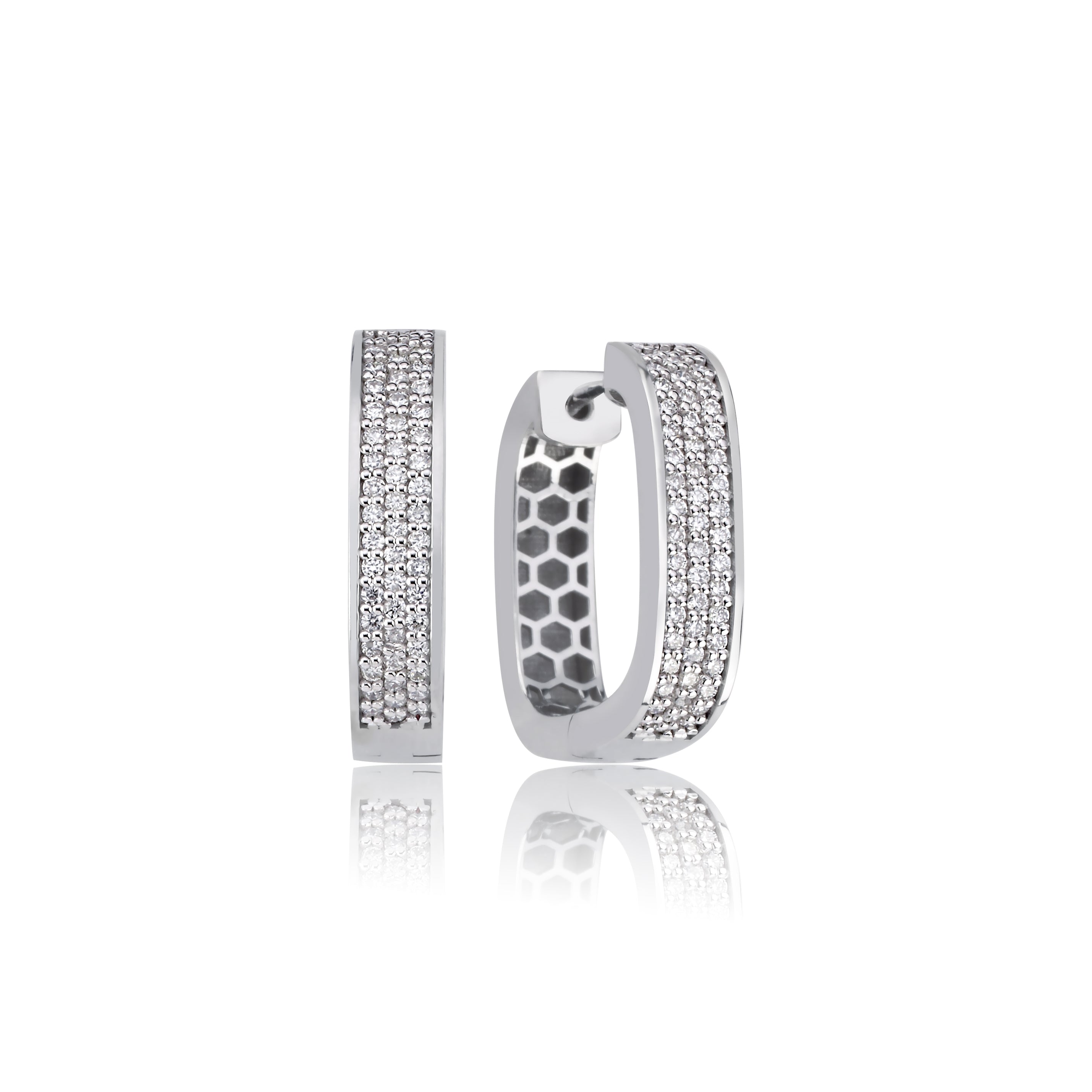 Cercei huggies ISC122 din aur alb 18k cu diamante naturale 0.61ct