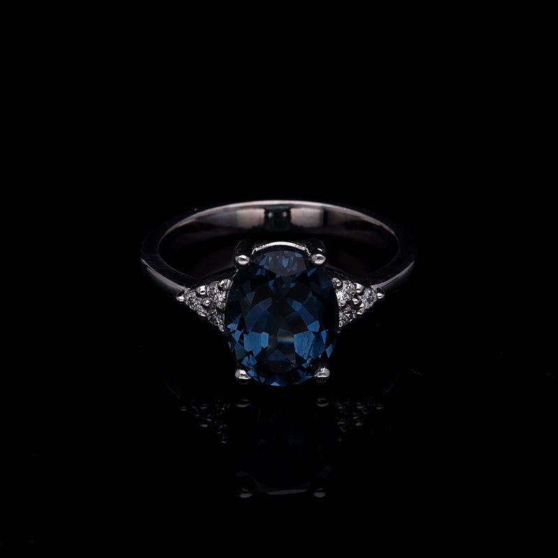 Inel de logodna LDR4007 din aur alb 14K cu diamante si topaz albastru - Bijuterii LA ROSA