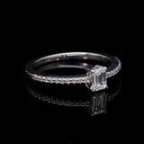 Inel de Logodna LRY010 din aur alb 18k cu Diamant  Emerald Cut - Bijuterii LA ROSA