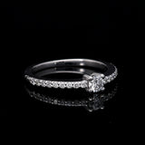 Inel de logodna LRY003 din aur alb 18K cu Diamant Rotund - Bijuterii LA ROSA