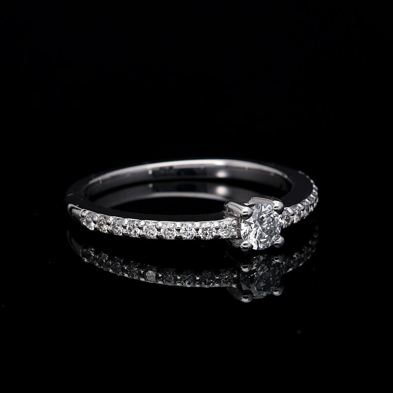Inel de logodna LRY003 din aur alb 18K cu Diamant Rotund - Bijuterii LA ROSA