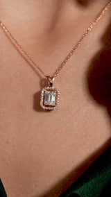 Colier MD45484 din aur roz 14k forma dreptunghi cu diamante baguette