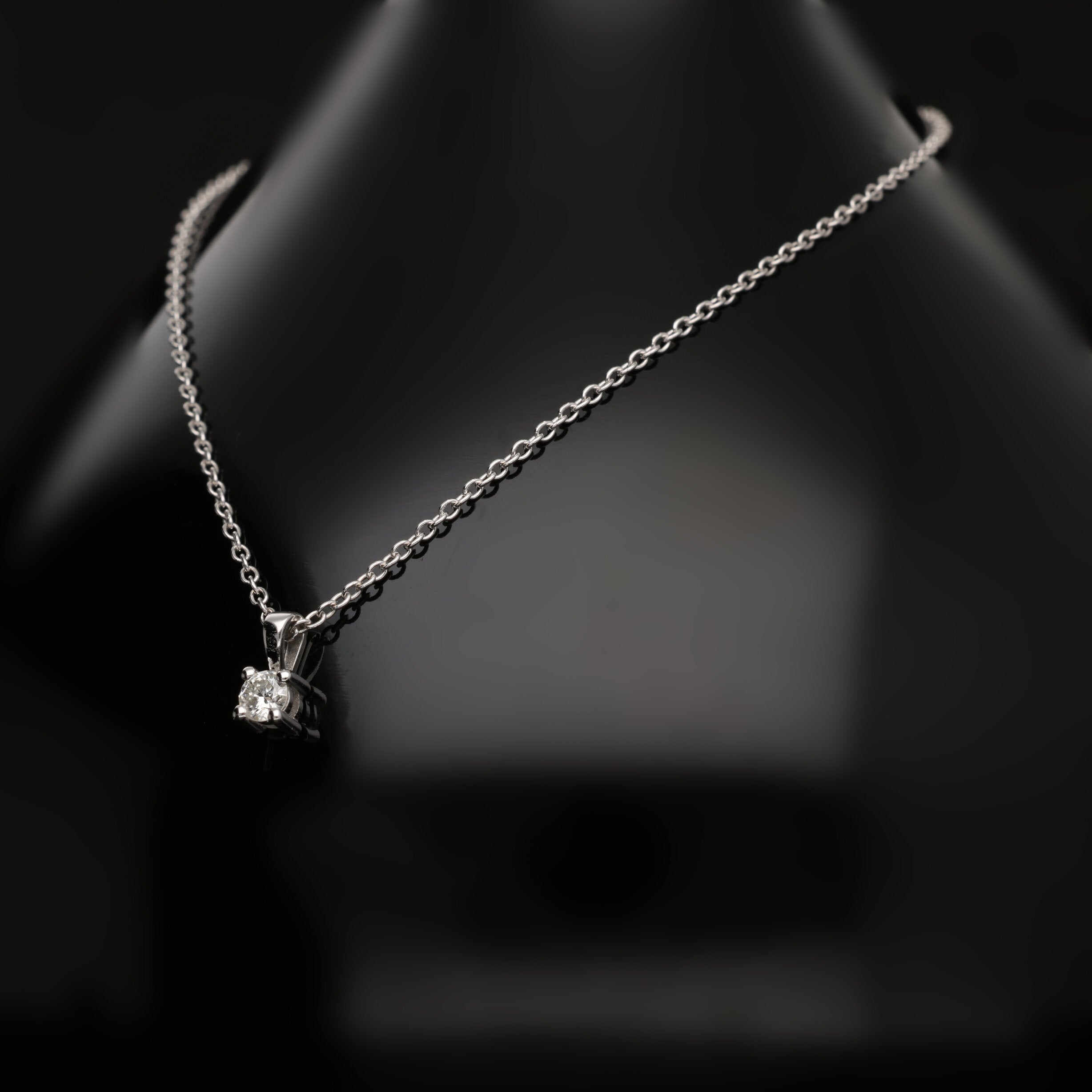 Colier TK0410M din aur alb 14k cu diamant - Bijuterii LA ROSA