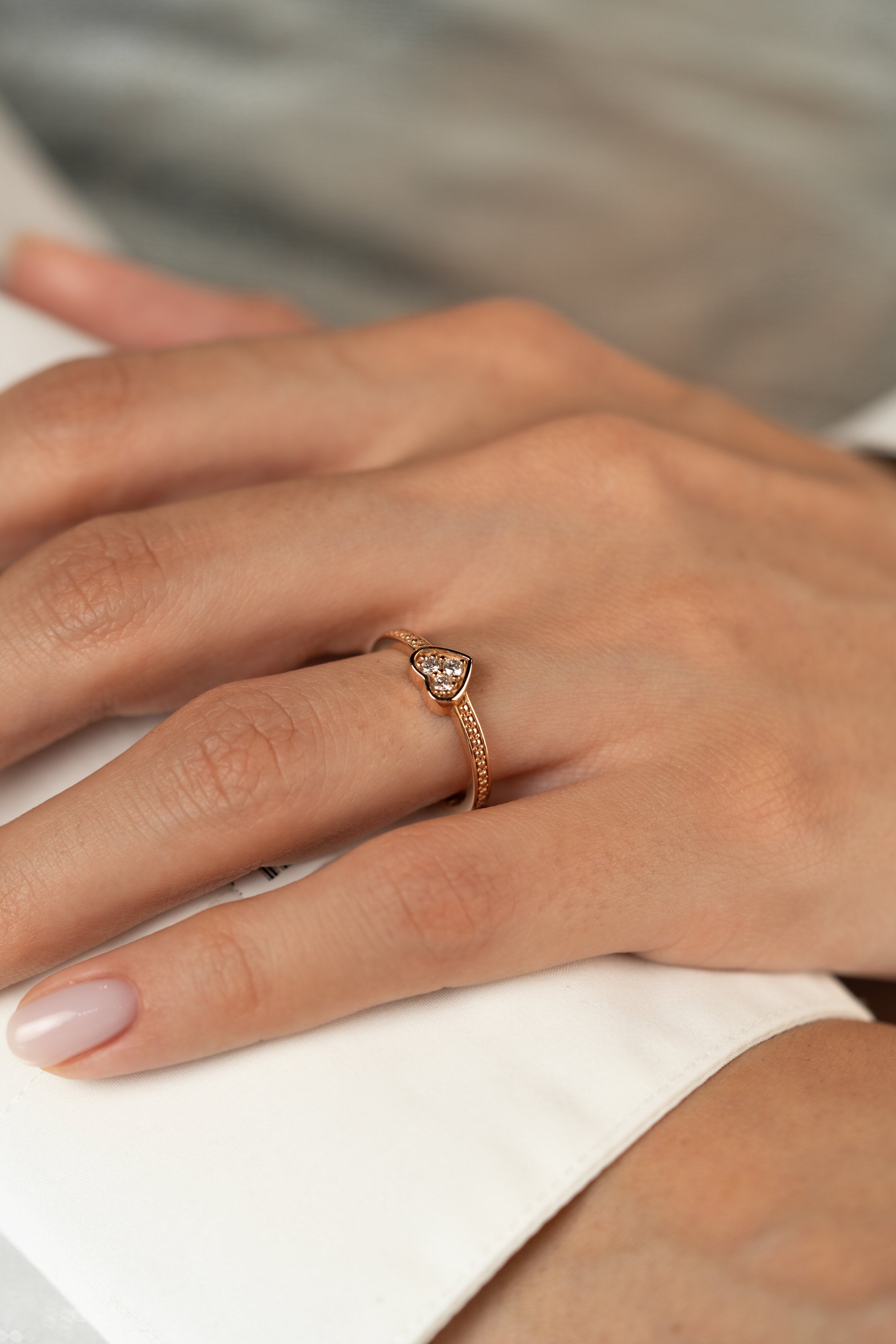 Inel R000428 din aur roz 14k forma inima cu diamante - Bijuterii LA ROSA