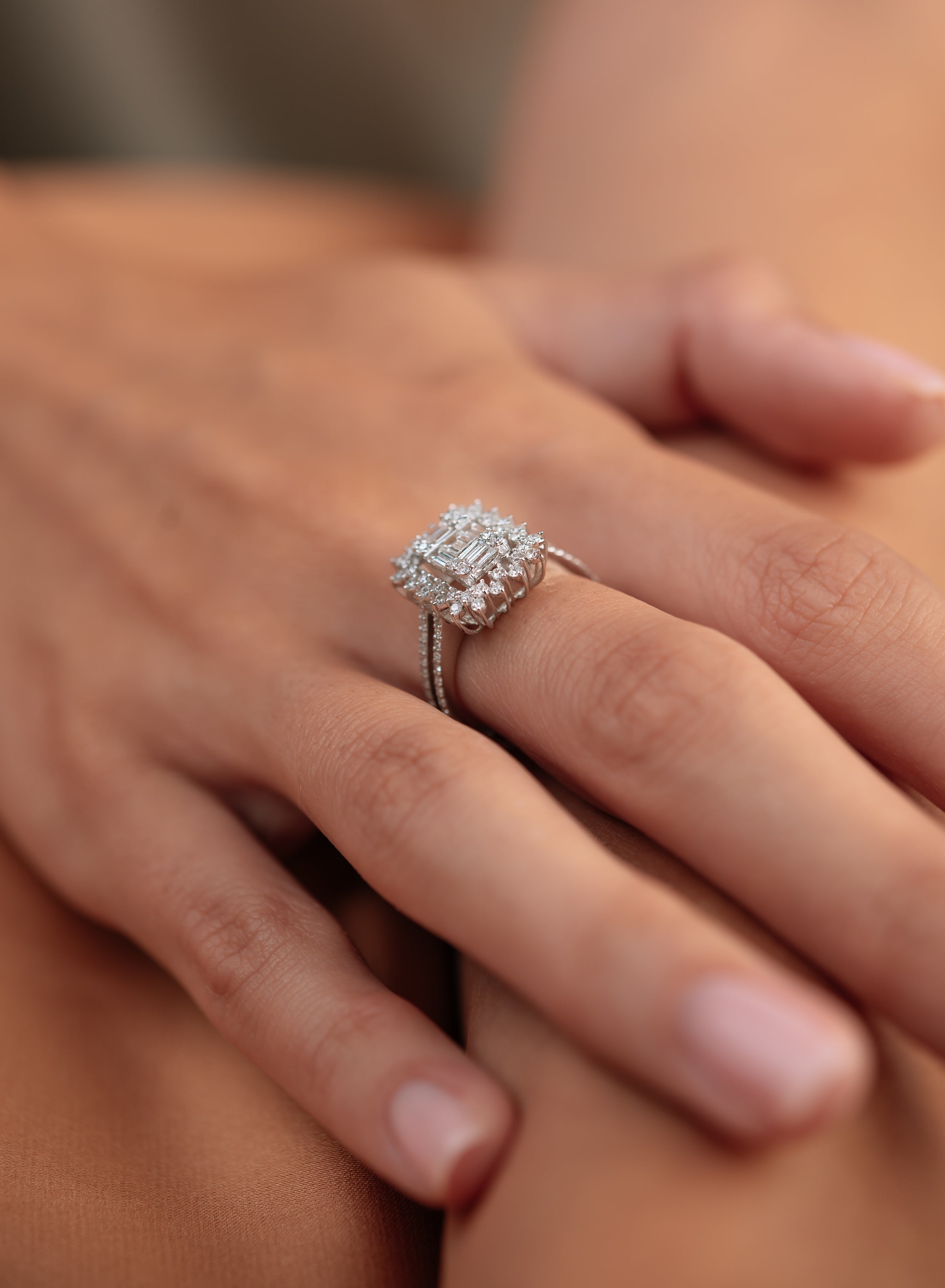 Inel ring dublu din aur alb de 14k cu diamante baghete - Bijuterii LA ROSA