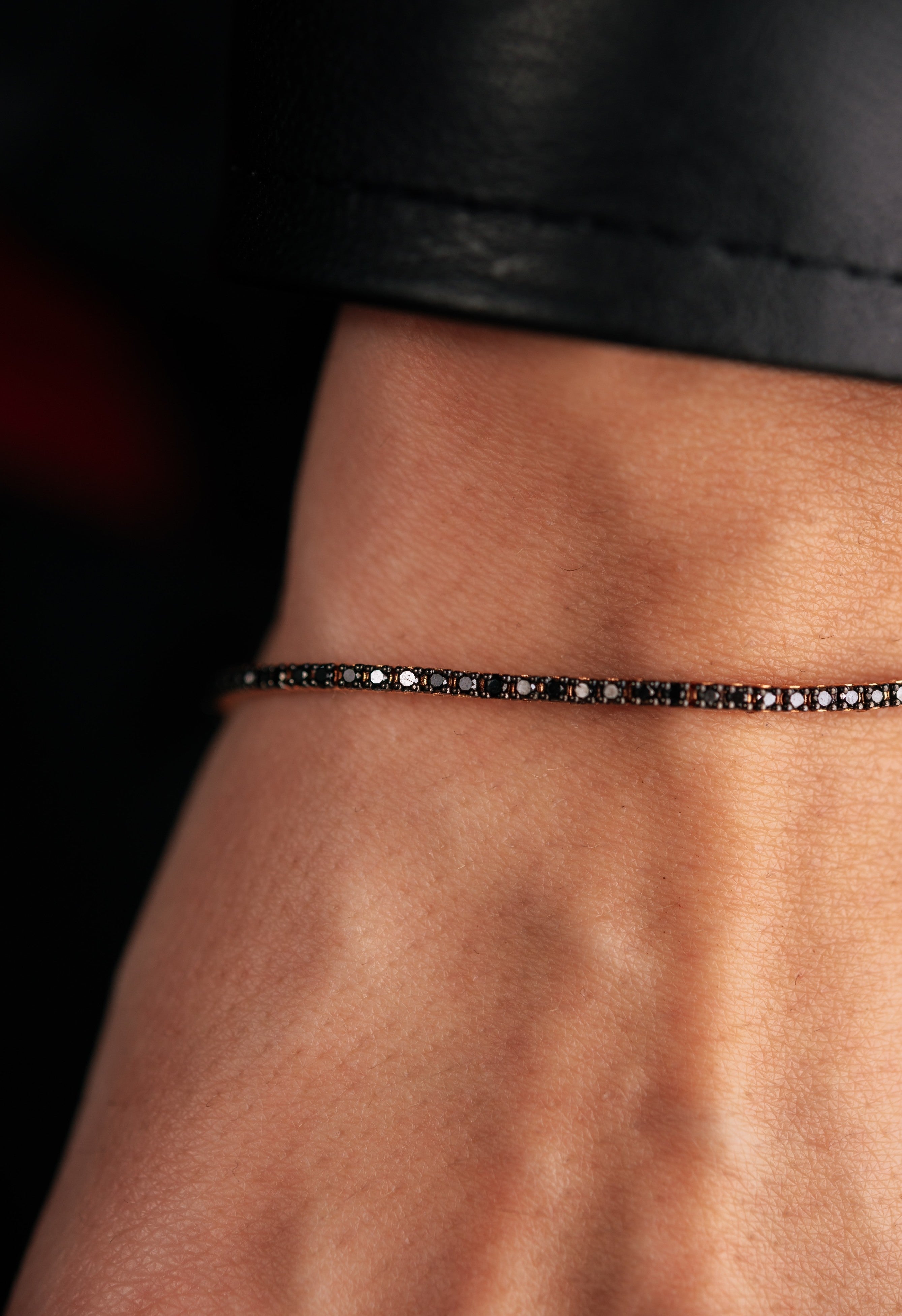 BRATARA Tennis B000425 DIN AUR ROZ 14K CU DIAMANTE NEGRE - Bijuterii LA ROSA - Verighete si Inele de Logodna, bijuterii cu diamante