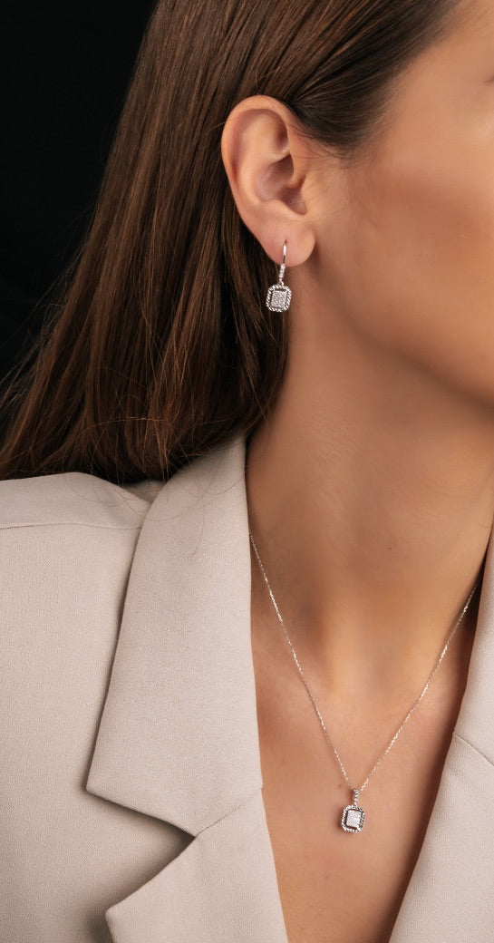 CERCEI E000636 DIN AUR ALB 14K FORMA PATRATA CU DIAMANTE - Bijuterii LA ROSA - Verighete si Inele de Logodna, bijuterii cu diamante