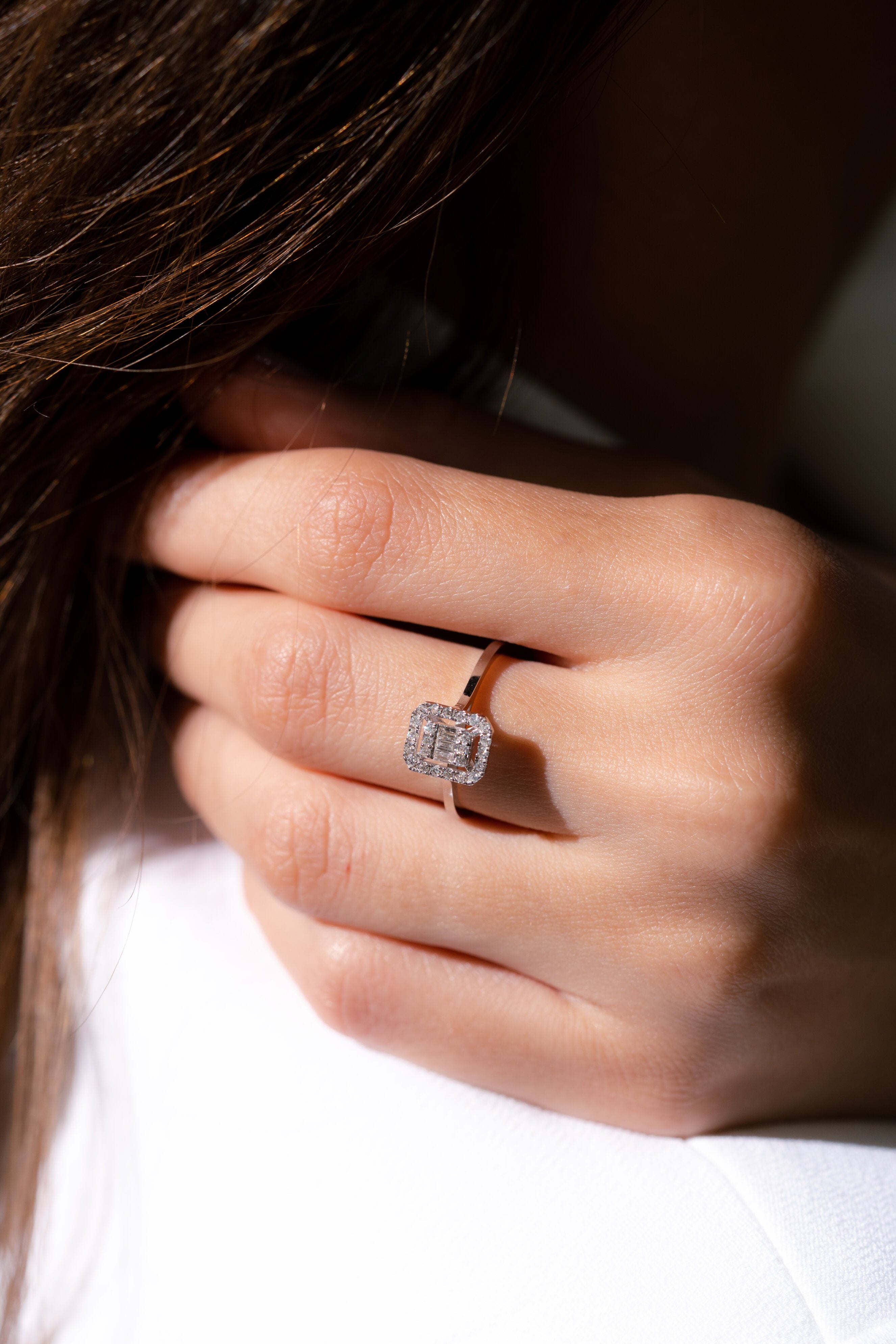 INEL R003998 DIN AUR ALB 14K FORMA DREPTUNGHIULARA CU DIAMANTE - Bijuterii LA ROSA