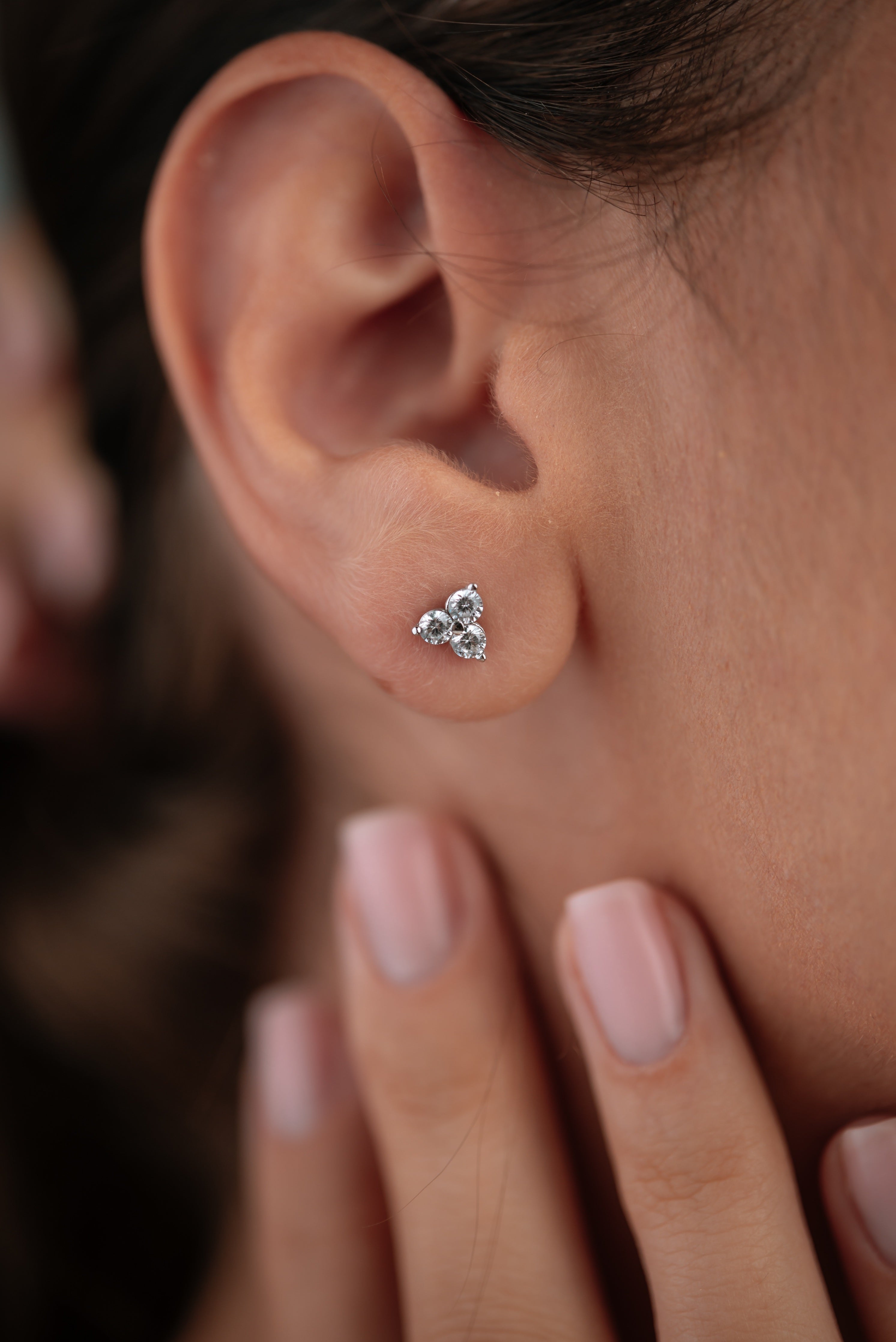 CERCEI BLUE DOME DIN AUR ALB 14K CU DIAMANTE - Bijuterii LA ROSA - Verighete si Inele de Logodna, bijuterii cu diamante