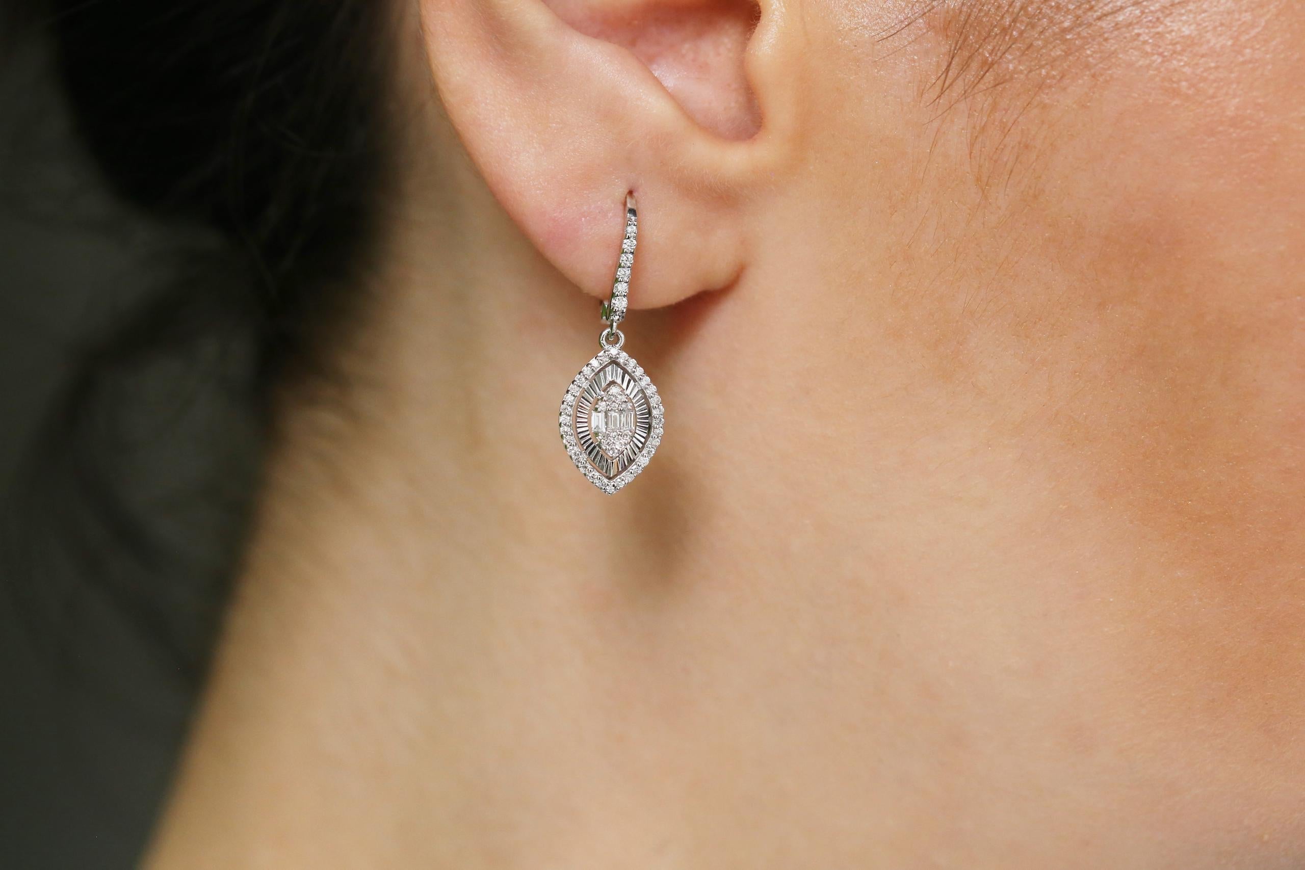 CERCEI E000028 DIN AUR ALB 14K FORMA LACRIMA CU DIAMANTE - Bijuterii LA ROSA - Verighete si Inele de Logodna, bijuterii cu diamante