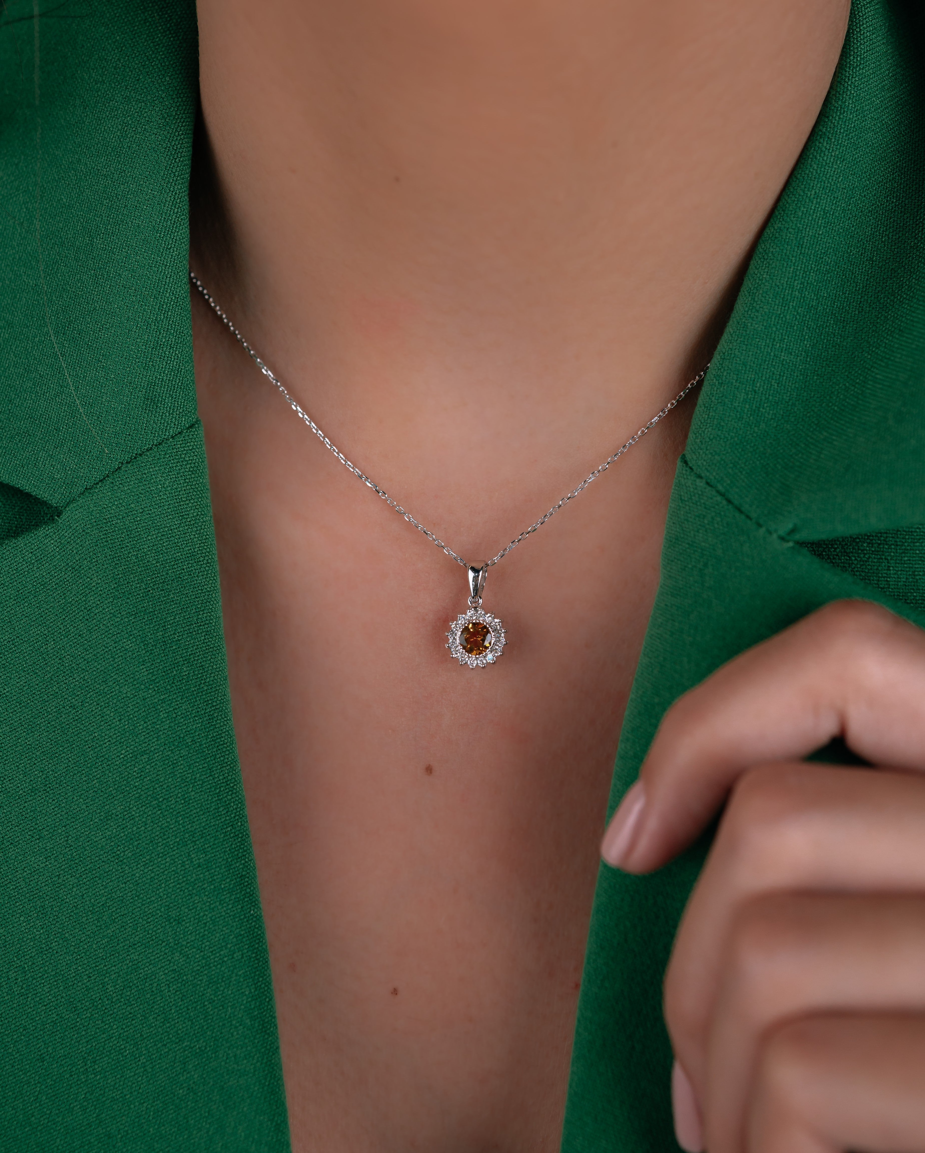 COLIER LDNA0016 DIN AUR ALB 18K CU DIAMANTE SI CITRIN - Bijuterii LA ROSA - Verighete si Inele de Logodna, bijuterii cu diamante
