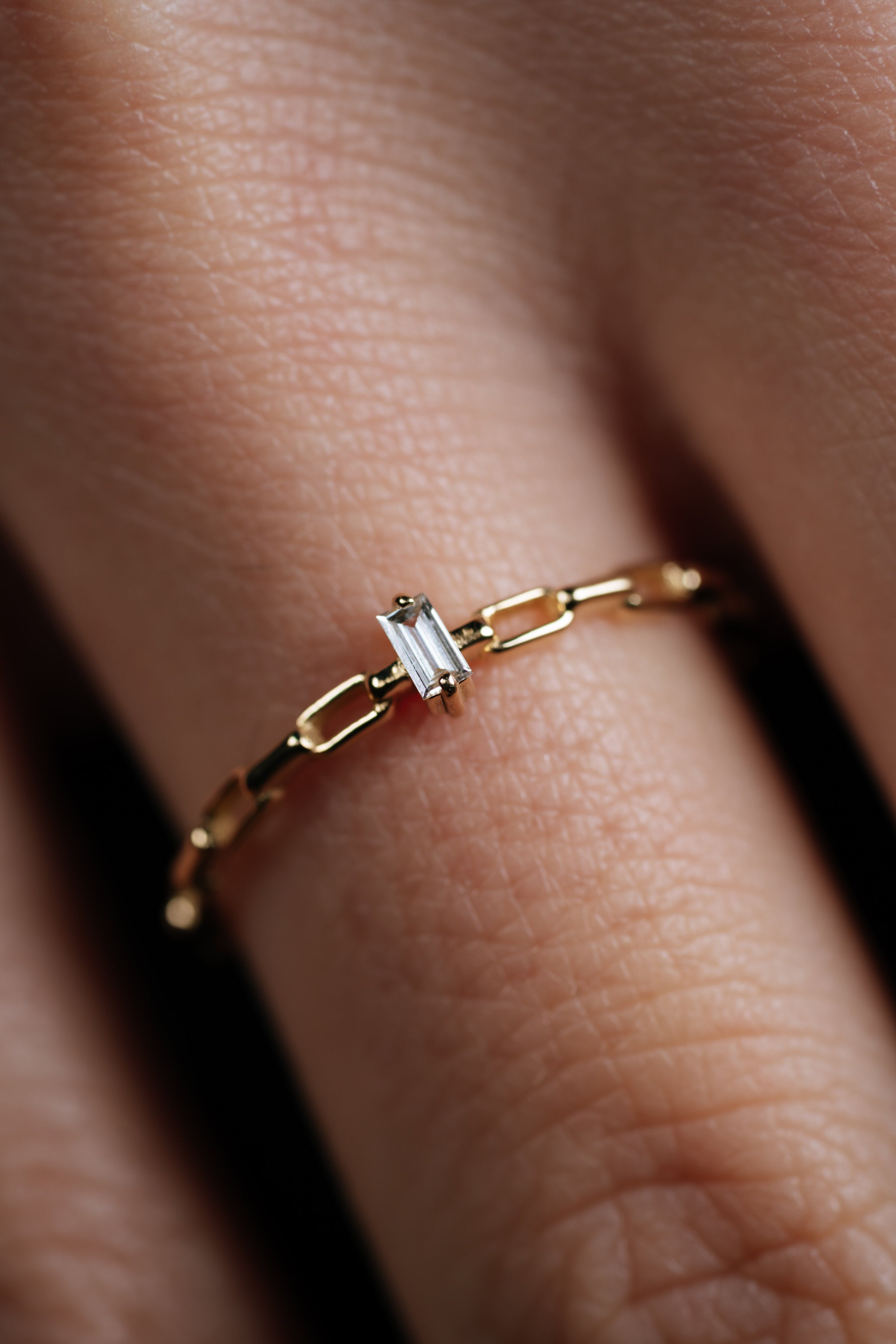 INEL R0004 DIN AUR GALBEN 14K CU DIAMANT BAGHETE - Bijuterii LA ROSA