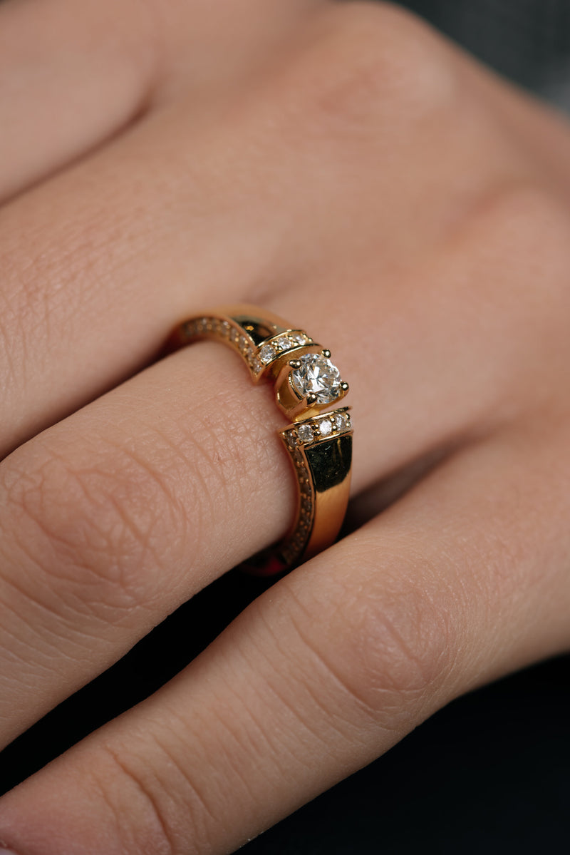 Inel de logodna LRY213 din aur galben 18k cu diamante - Bijuterii LA ROSA