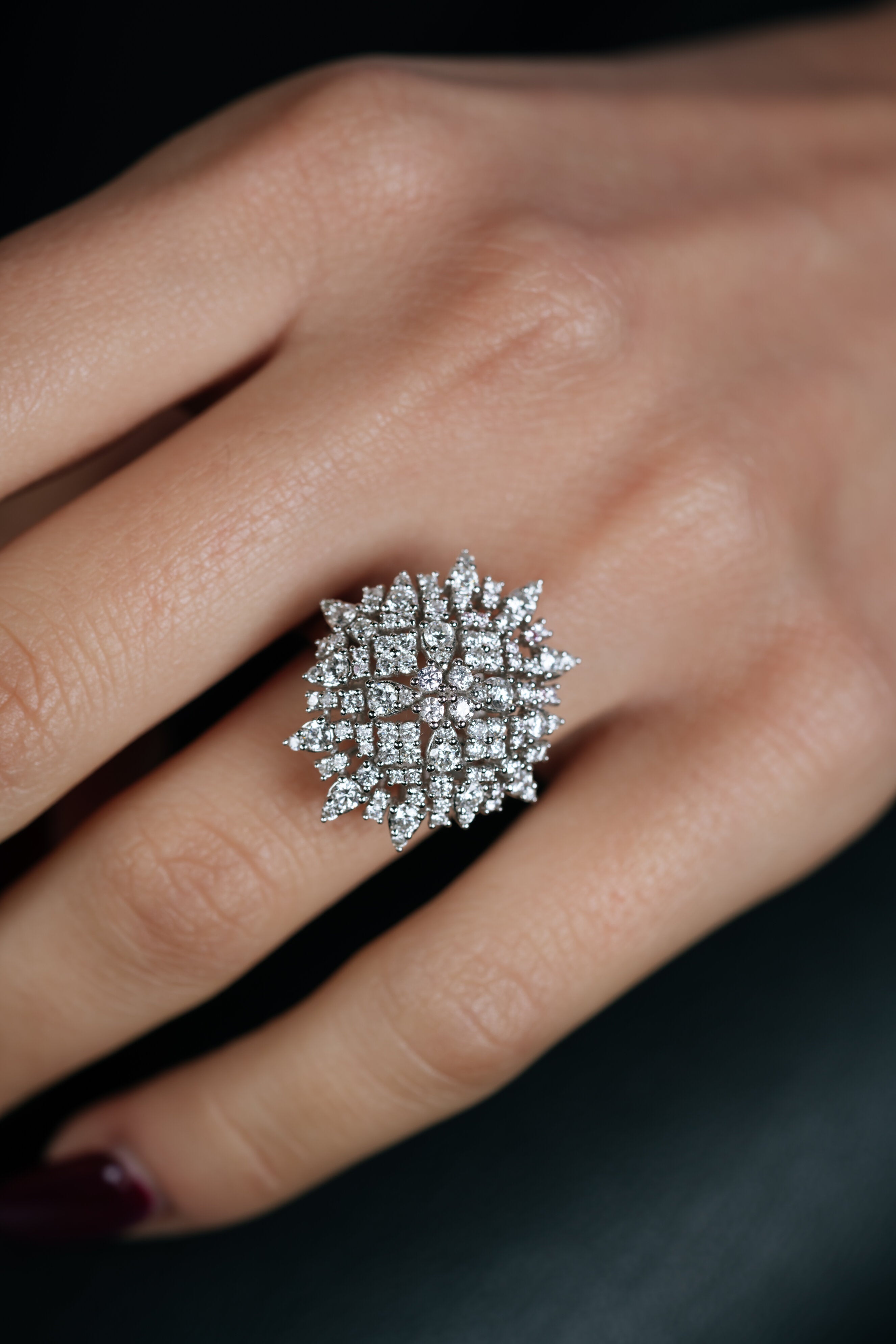 INEL R001465 DIN AUR ALB 14K FORMA OVALA CU DIAMANTE - Bijuterii LA ROSA
