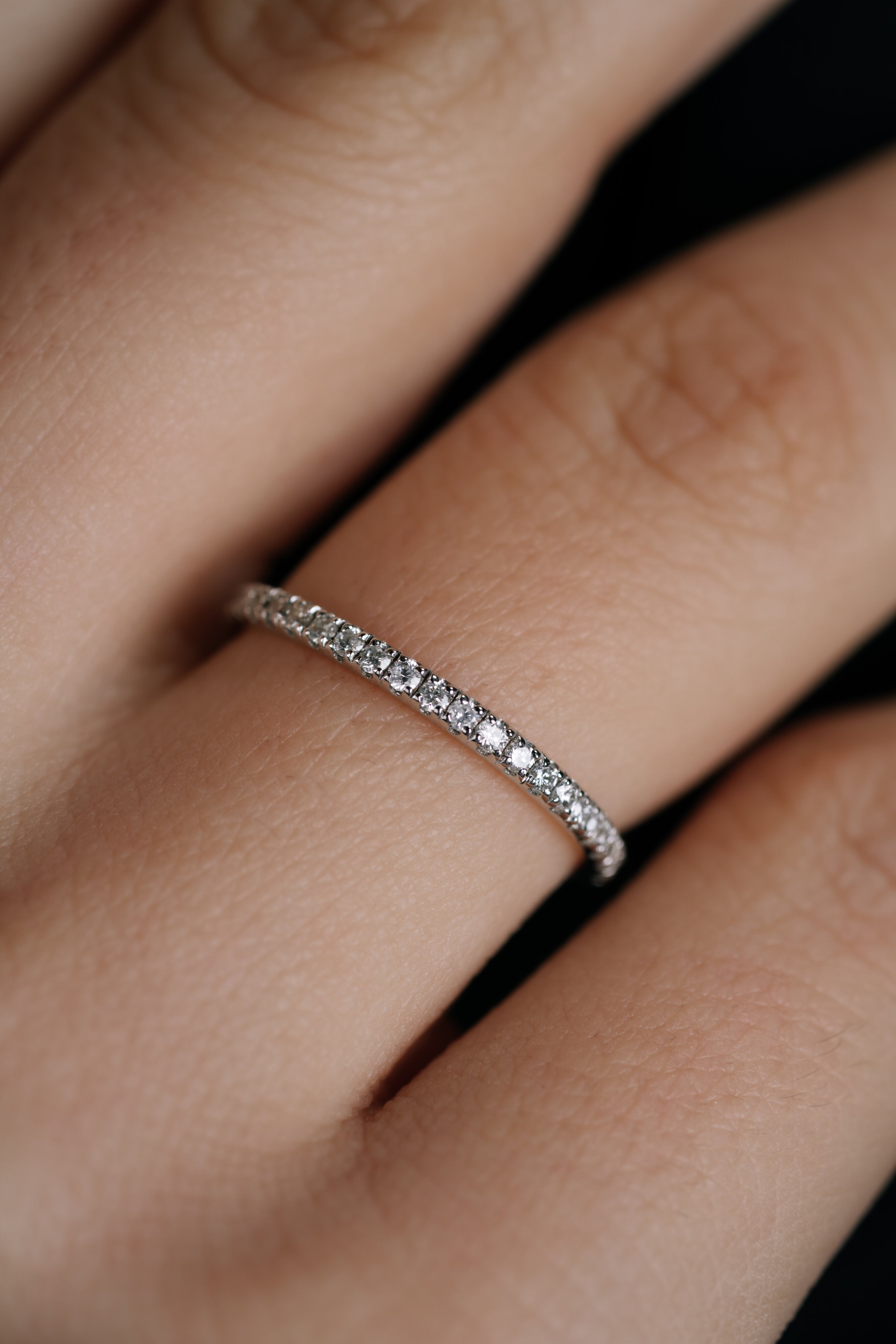 INEL R004245 DIN AUR ALB 14K FORMA ROTUNDA CU DIAMANTE - Bijuterii LA ROSA