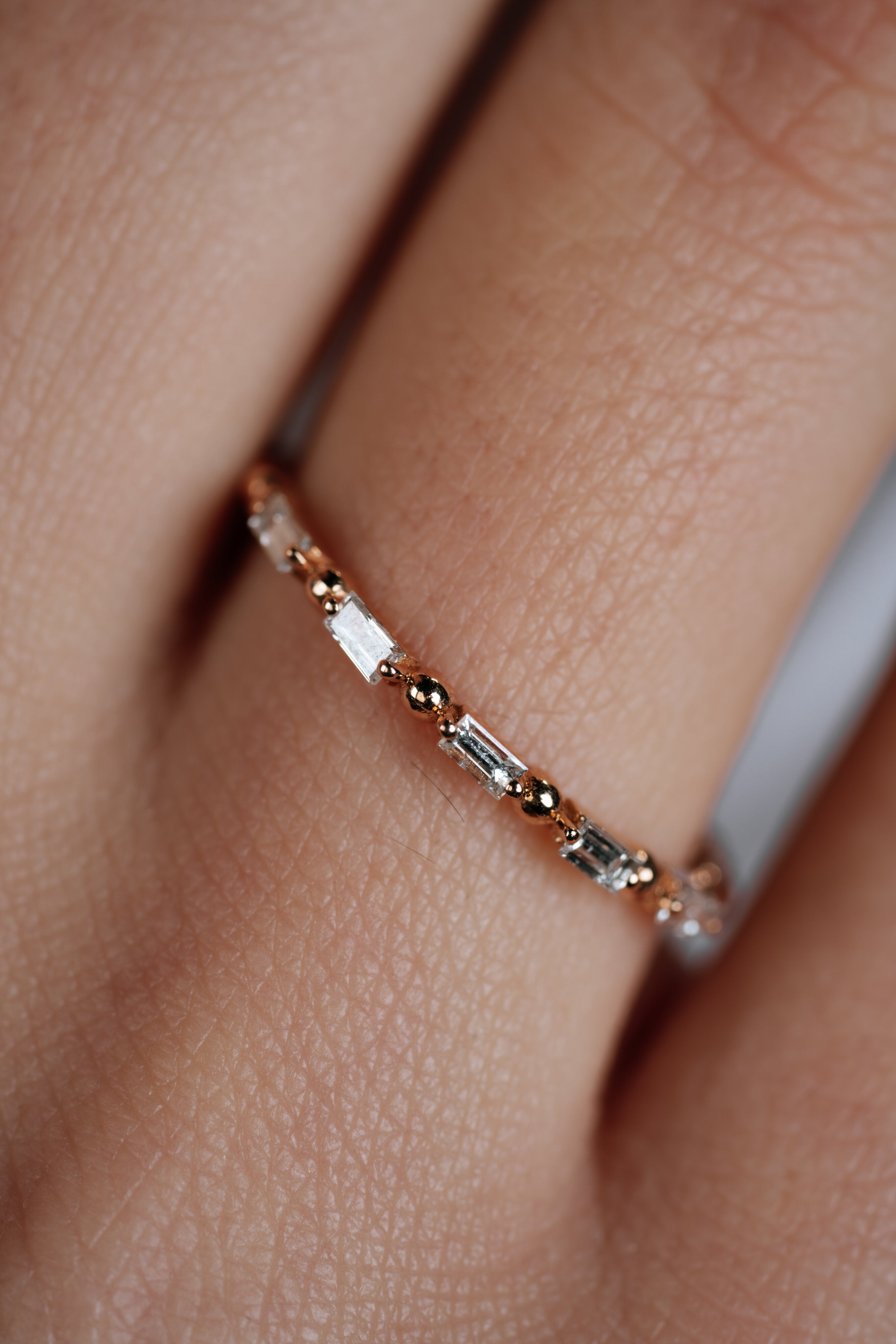 INEL R004558 DIN AUR ROZ 14K CU DIAMANTE BAGHETE - Bijuterii LA ROSA